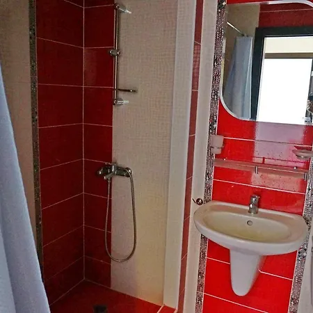 Rodina 1 Apartment *